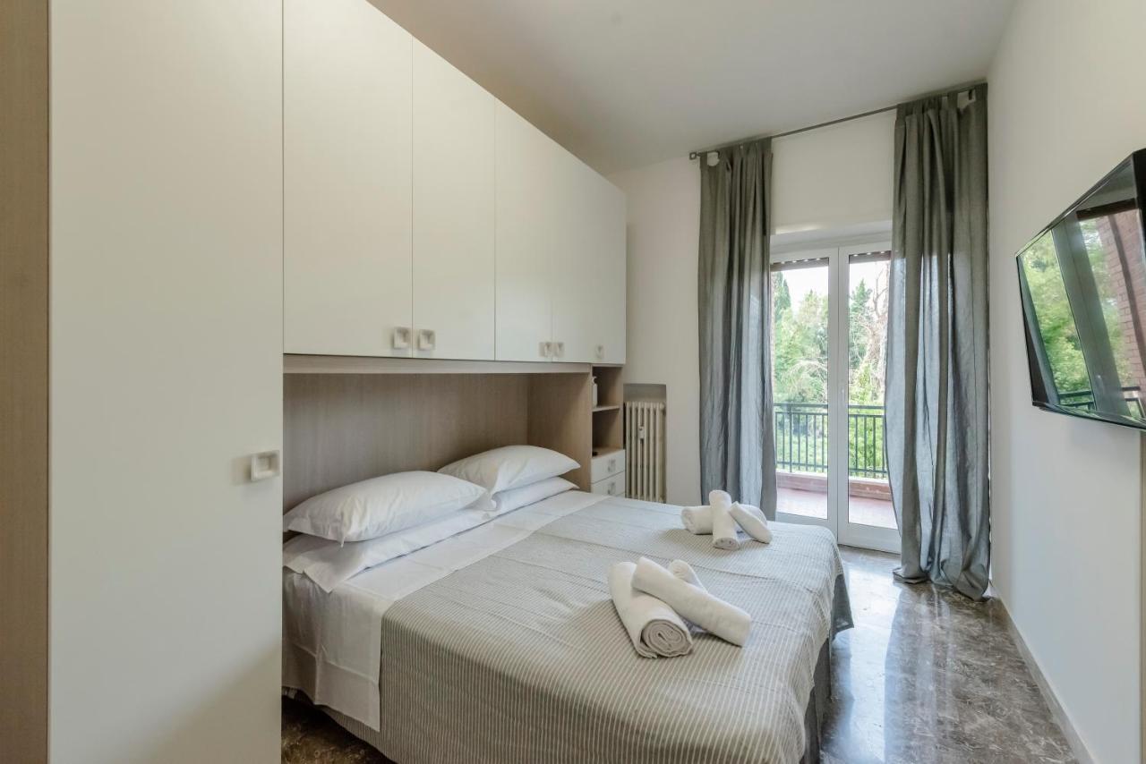 Residenza Eres Eur Apartment Rome Bagian luar foto