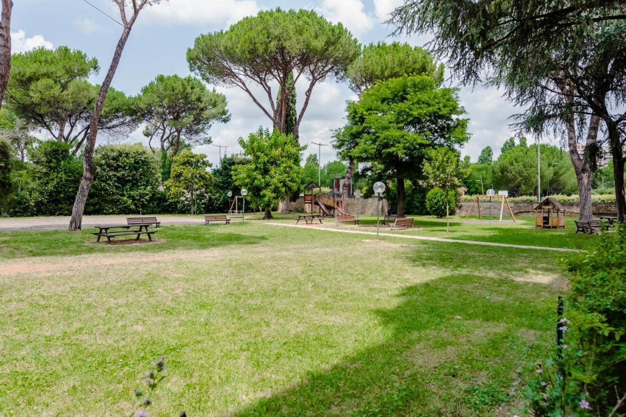 Residenza Eres Eur Apartment Rome Bagian luar foto